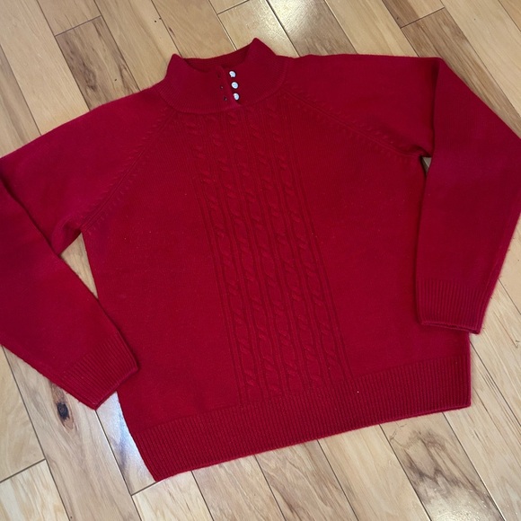dressbarn Sweaters - Dressbarn Vibrant Red Knit Sweater w Pearls Vintage Style